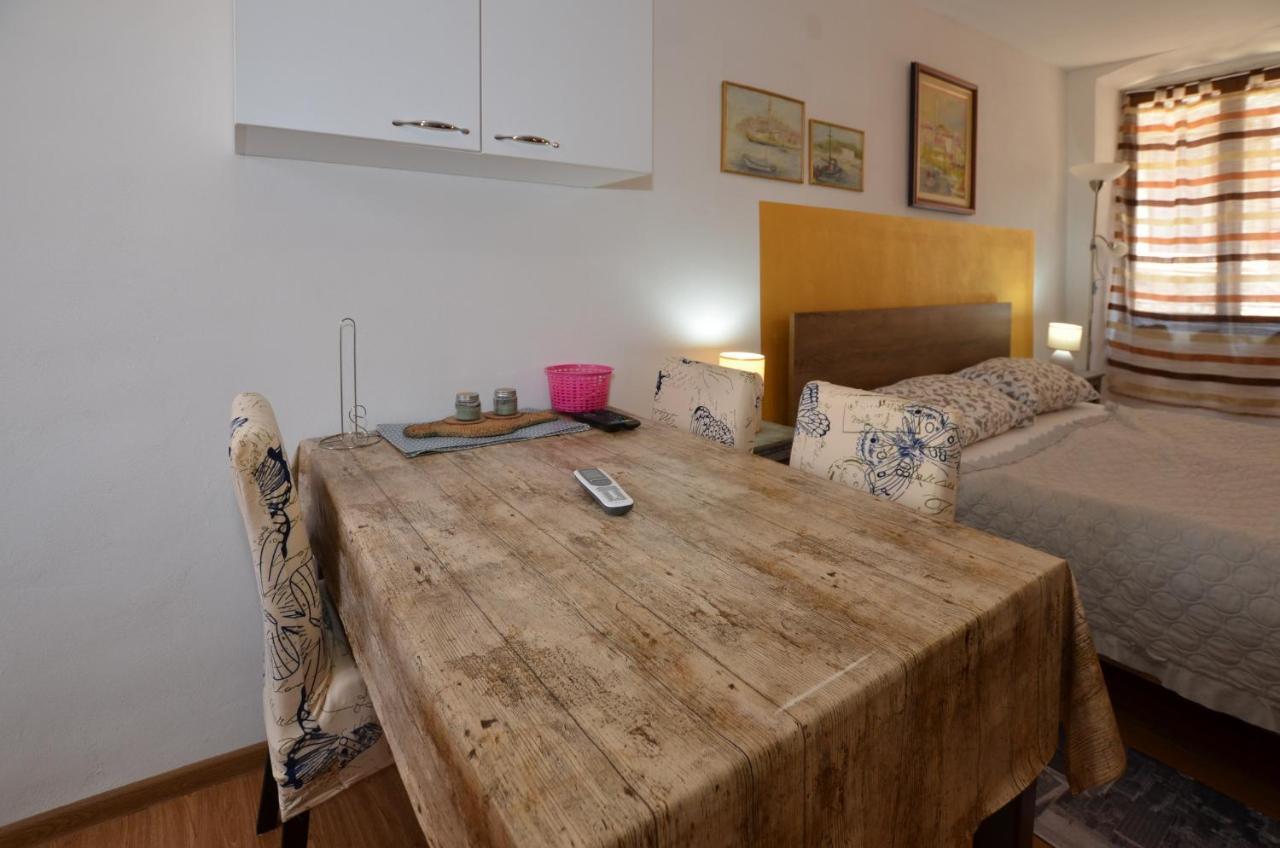 Ferri 16 Studio Rovinj Zewnętrze zdjęcie